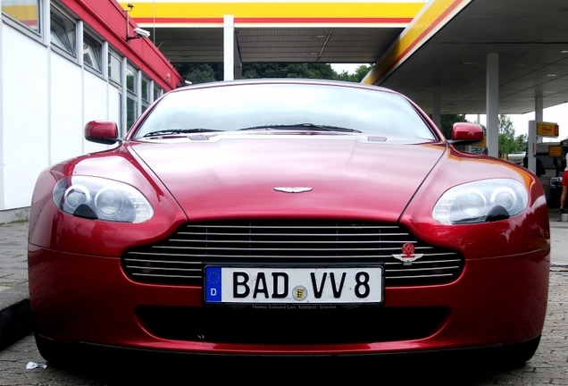 Aston Martin V8 Vantage Roadster