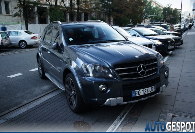 Mercedes-Benz ML 63 AMG W164 2009