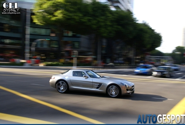 Mercedes-Benz SLS AMG