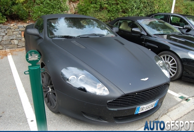 Aston Martin DB9