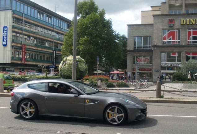 Ferrari FF