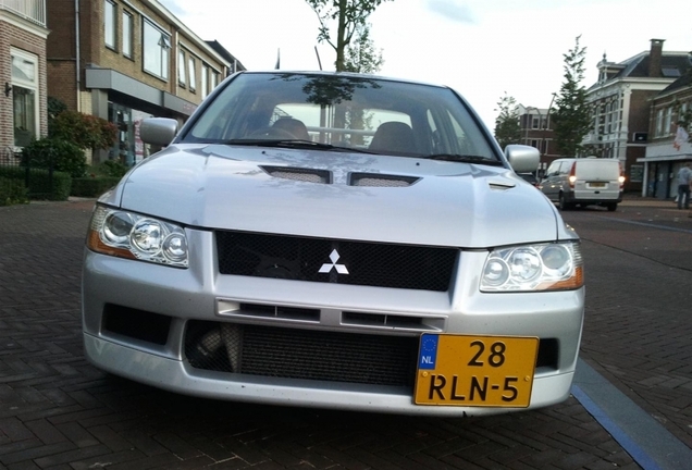 Mitsubishi Lancer Evolution VII FQ-300