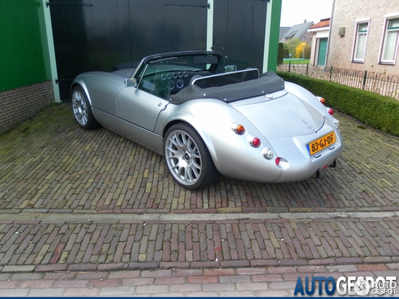 Wiesmann Roadster MF3