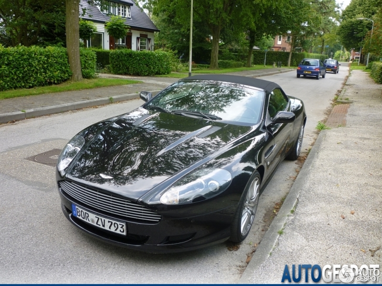 Aston Martin DB9 Volante