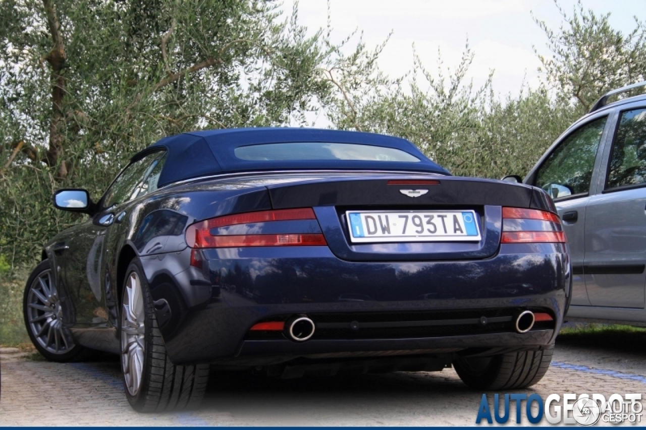 Aston Martin DB9 Volante