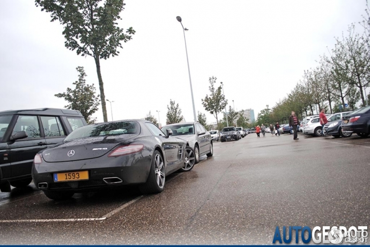 Mercedes-Benz SLS AMG