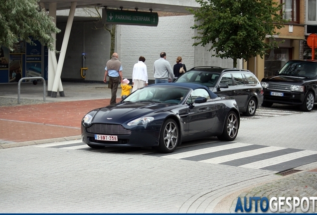 Aston Martin V8 Vantage Roadster