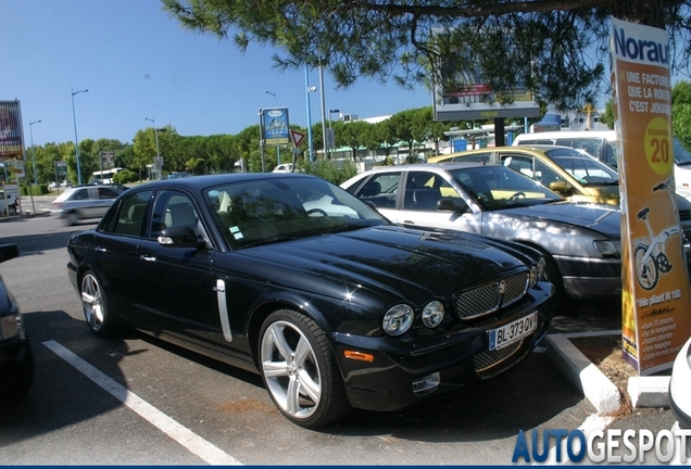 Jaguar XJR