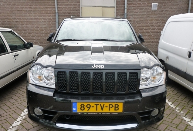 Jeep Grand Cherokee SRT-8 2005