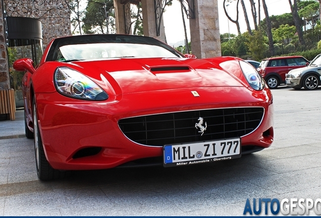 Ferrari California