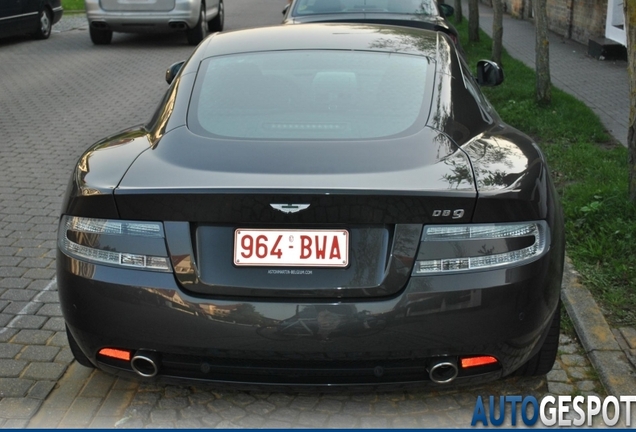 Aston Martin DB9 2010