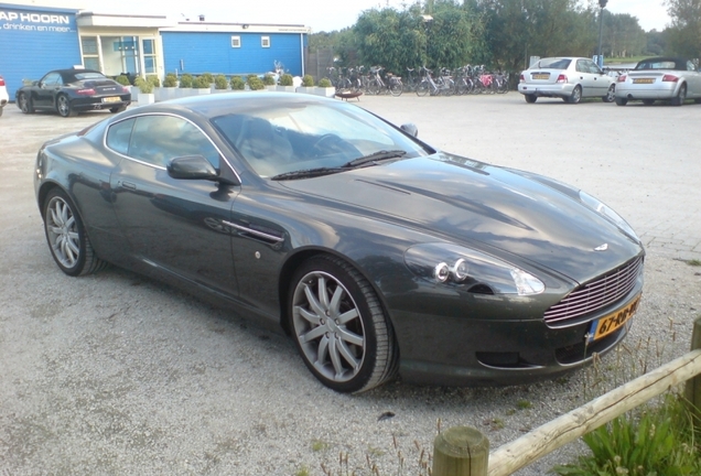 Aston Martin DB9