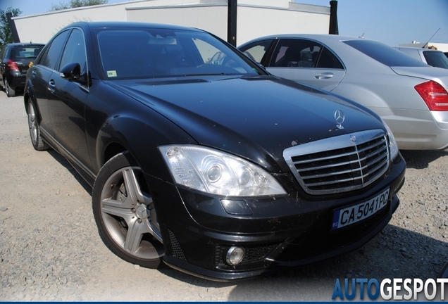 Mercedes-Benz S 63 AMG W221