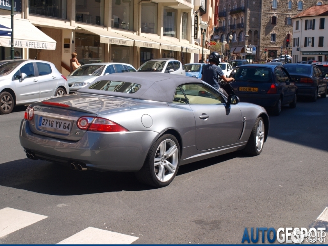 Jaguar XKR Convertible 2006