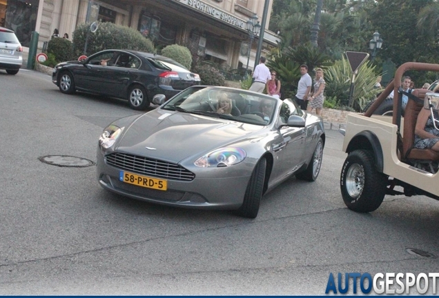 Aston Martin DB9 Volante 2010