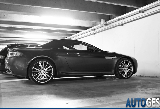 Aston Martin V8 Vantage Roadster