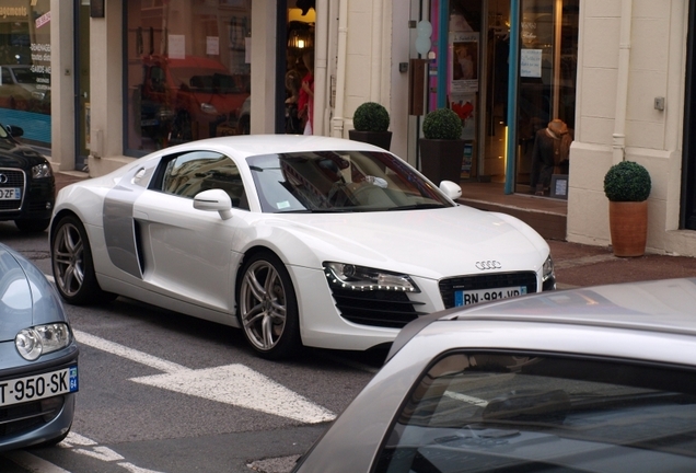 Audi R8