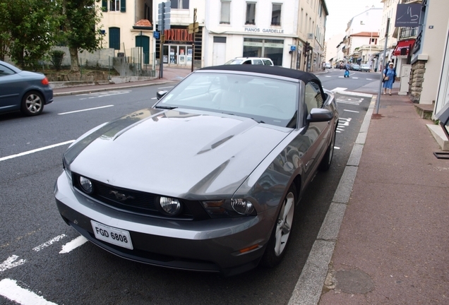 Ford Mustang GT Convertible 2010