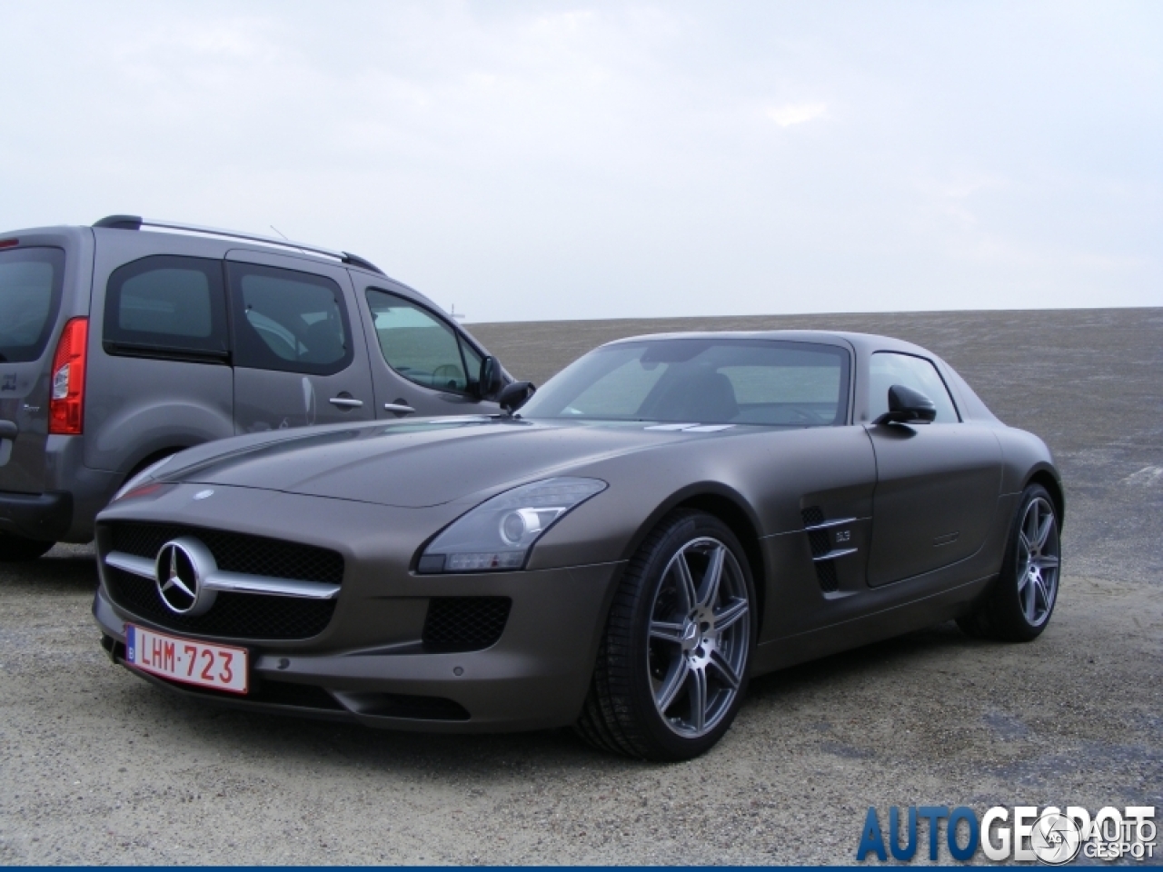 Mercedes-Benz SLS AMG