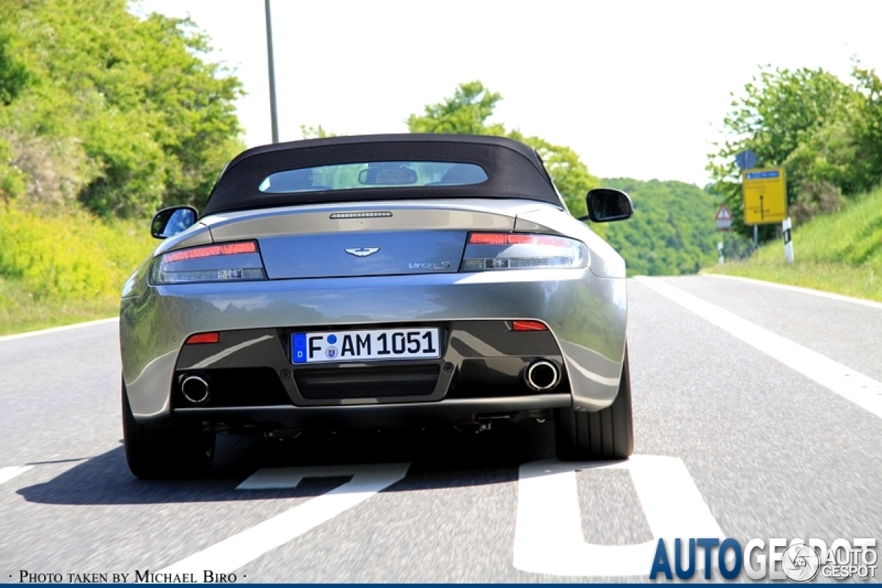 Aston Martin V8 Vantage S Roadster