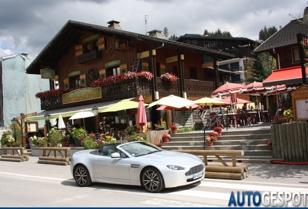 Aston Martin V8 Vantage Roadster