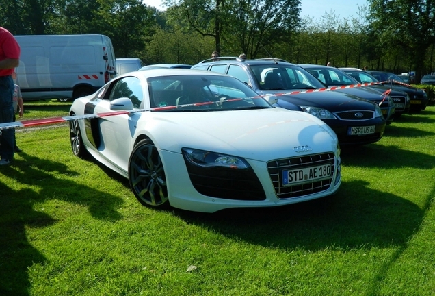 Audi R8 V10