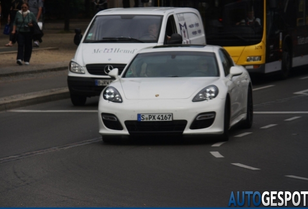 Porsche 970 Panamera Turbo MkI