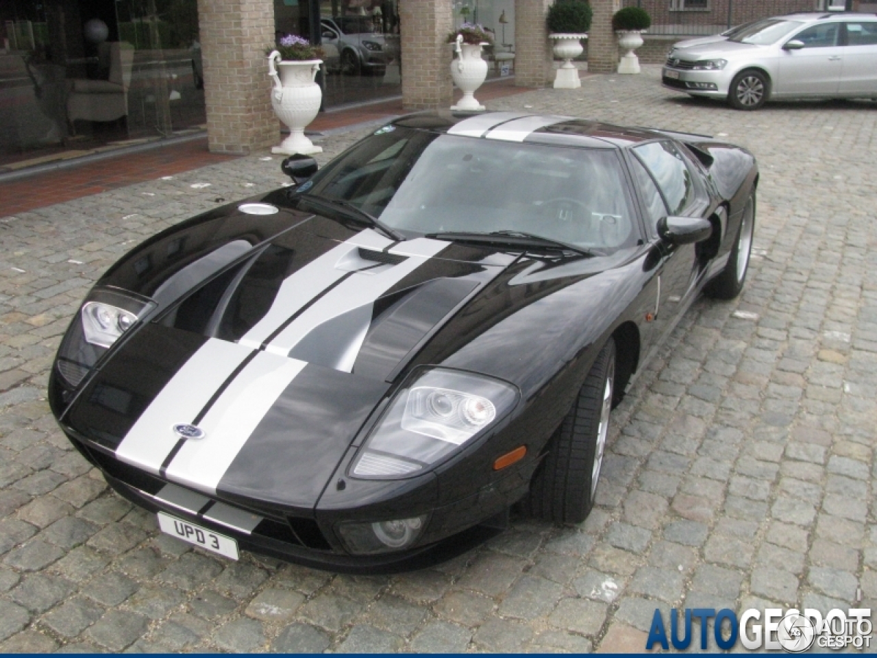 Ford GT