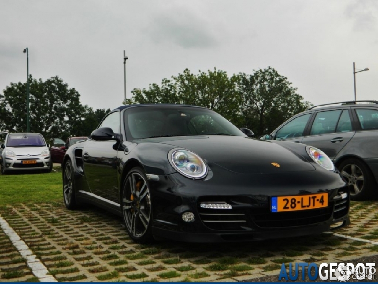 Porsche 997 Turbo Cabriolet MKII