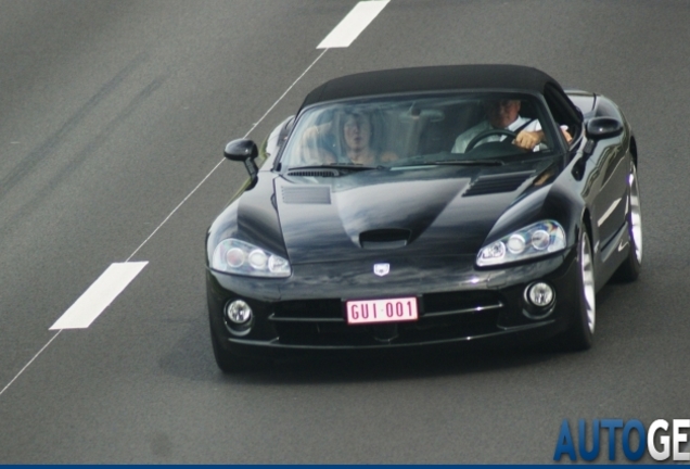 Dodge Viper SRT-10 Roadster 2003