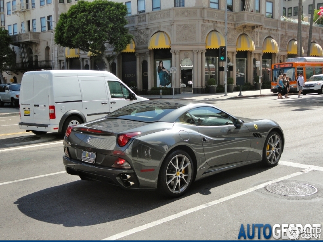 Ferrari California