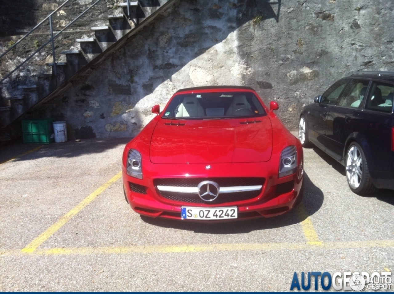 Mercedes-Benz SLS AMG Roadster