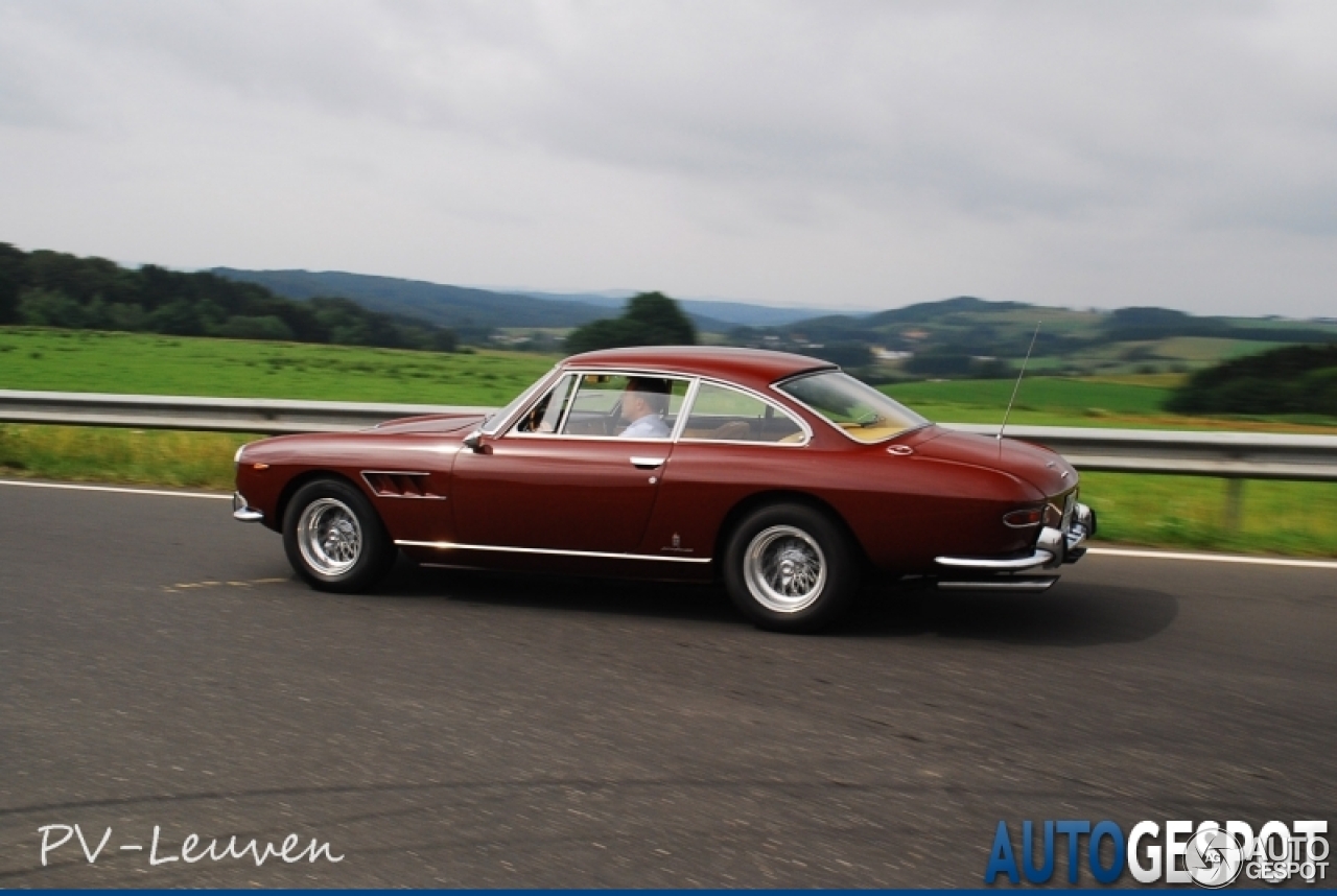 Ferrari 330 GT 2+2 Series II