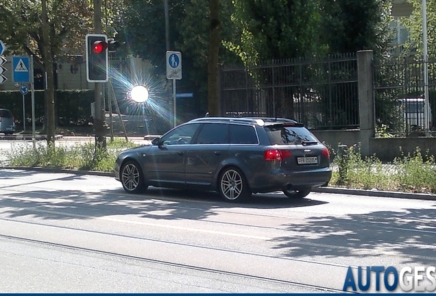 Audi RS4 Avant B7