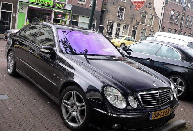 Mercedes-Benz E 55 AMG