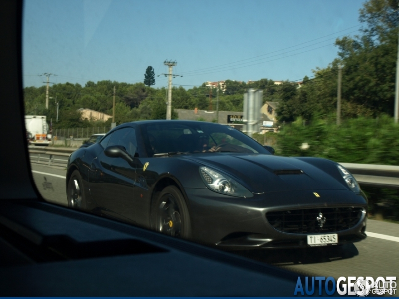 Ferrari California