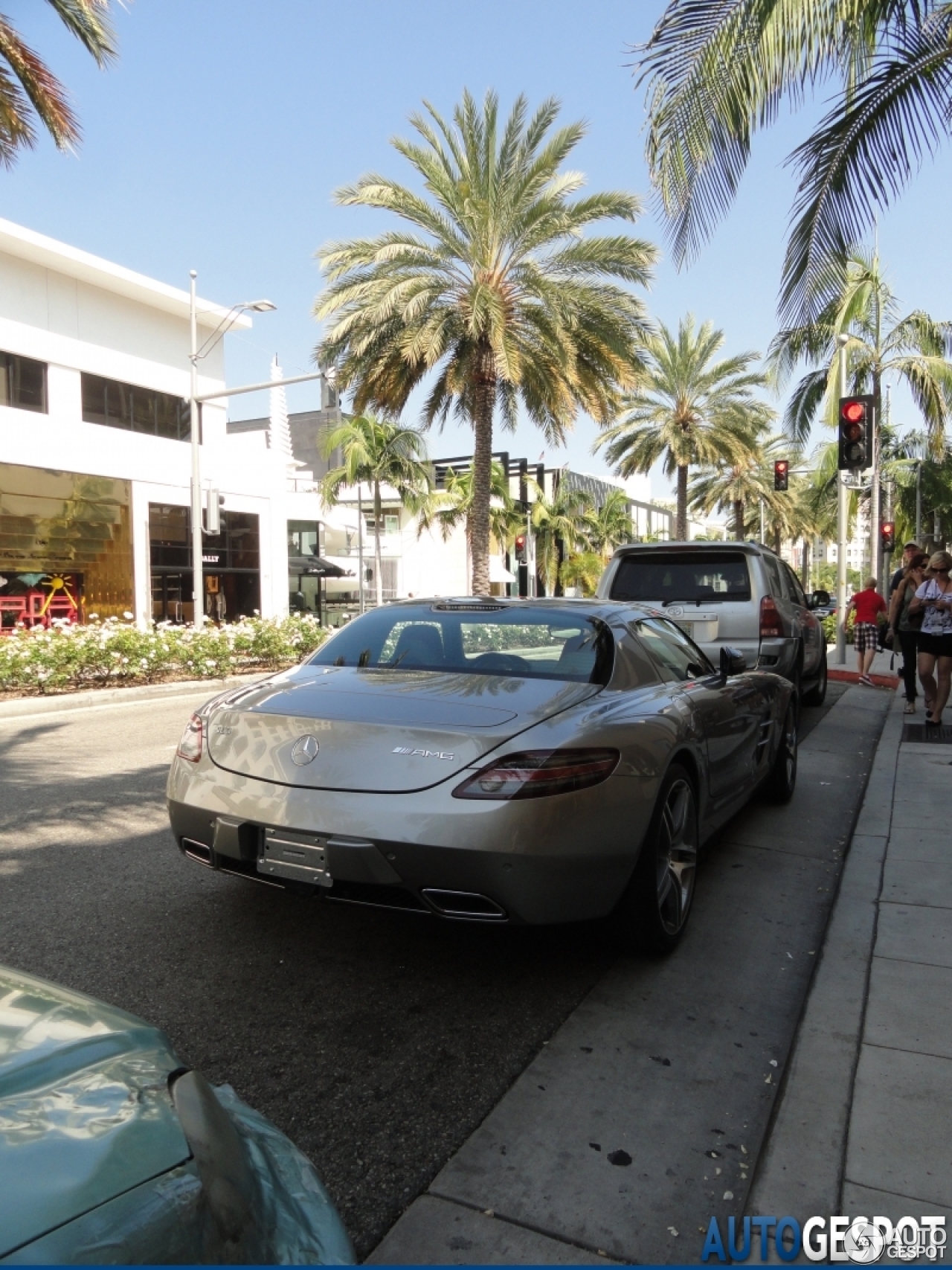 Mercedes-Benz SLS AMG