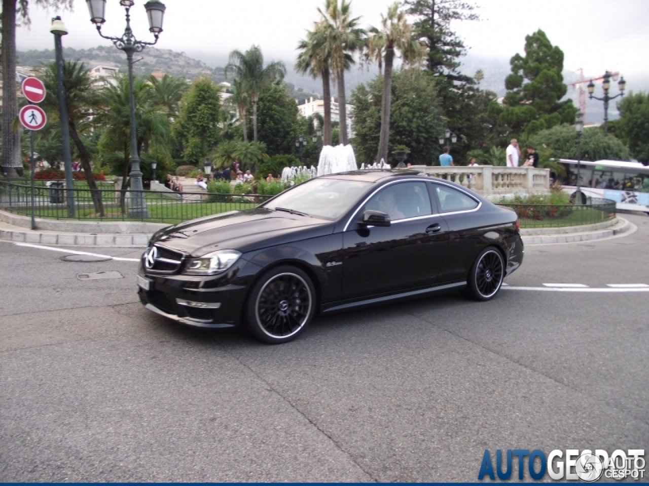 Mercedes-Benz C 63 AMG Coupé