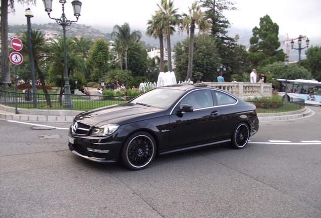 Mercedes-Benz C 63 AMG Coupé