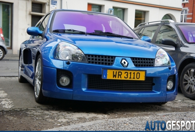 Renault Clio V6 Phase II