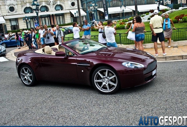 Aston Martin V8 Vantage Roadster