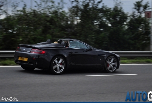 Aston Martin V8 Vantage Roadster