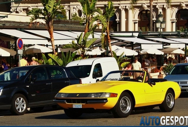 Ferrari 365 GTS/4 Daytona