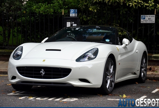 Ferrari California