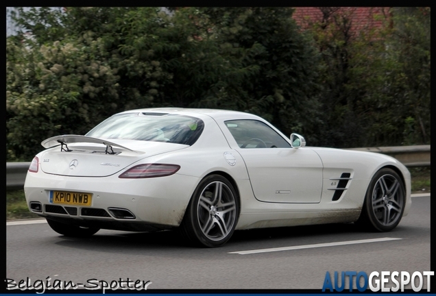 Mercedes-Benz SLS AMG