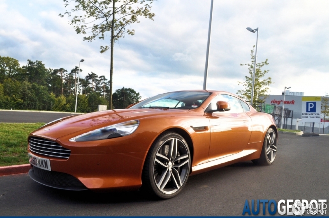 Aston Martin Virage 2011