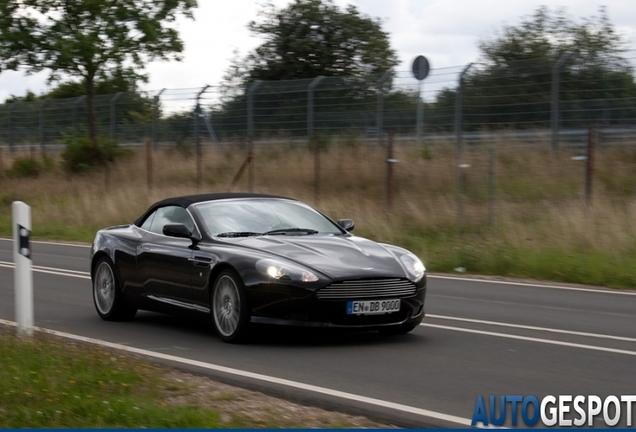 Aston Martin DB9 Volante