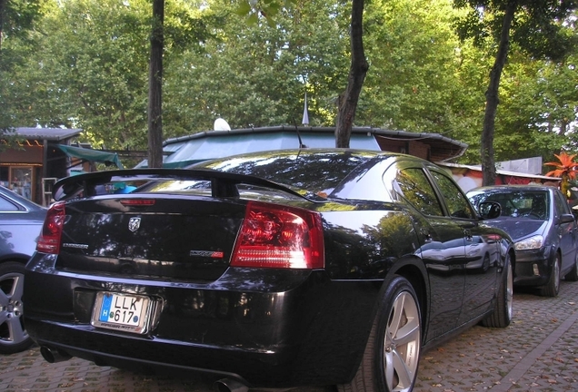 Dodge Charger SRT-8