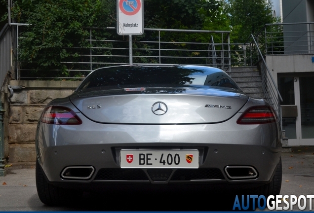 Mercedes-Benz SLS AMG