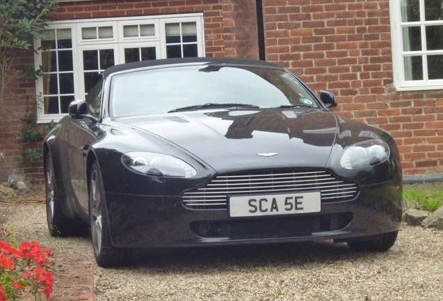 Aston Martin V8 Vantage Roadster